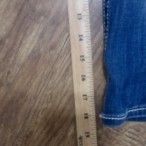 Rock Revival Women's 26 Capri Celine Bejeweled Faux Leather Flap Pockets NWT - Picture 12 of 12